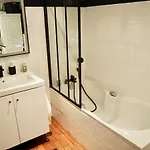 فيلة Centre Avec Parking